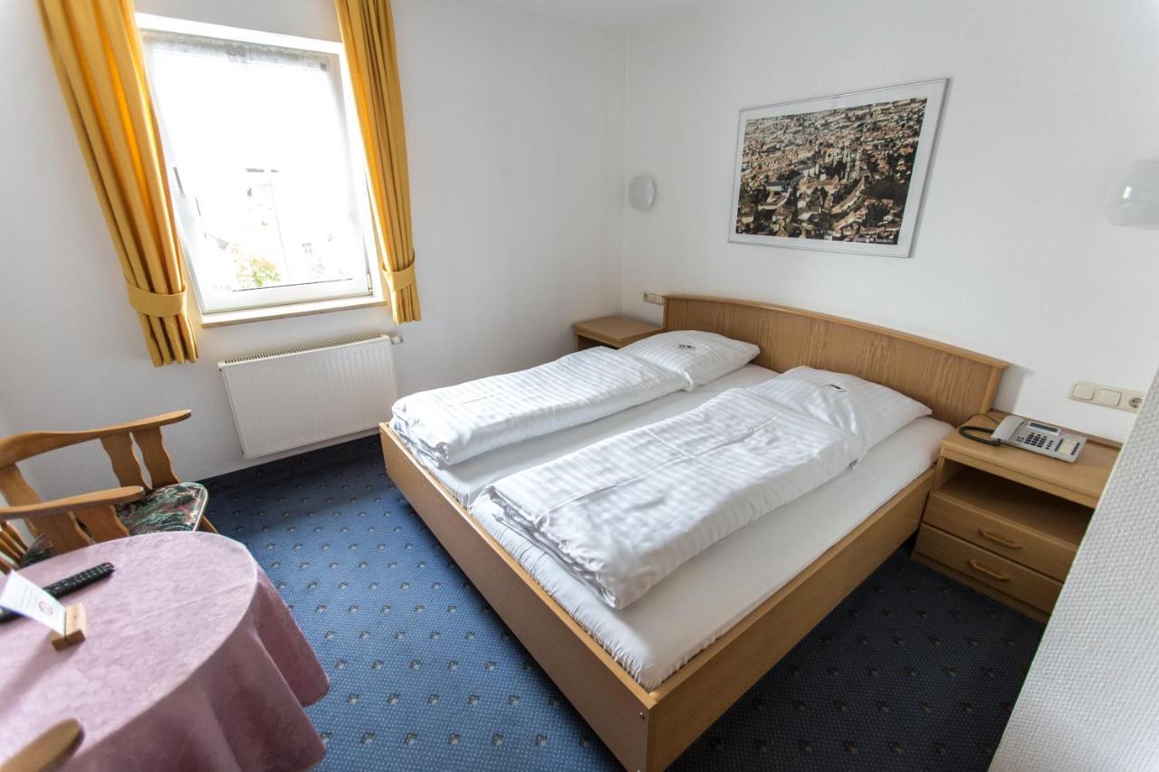 Landgasthof Sternbrau Hotel Wachenroth Exterior photo